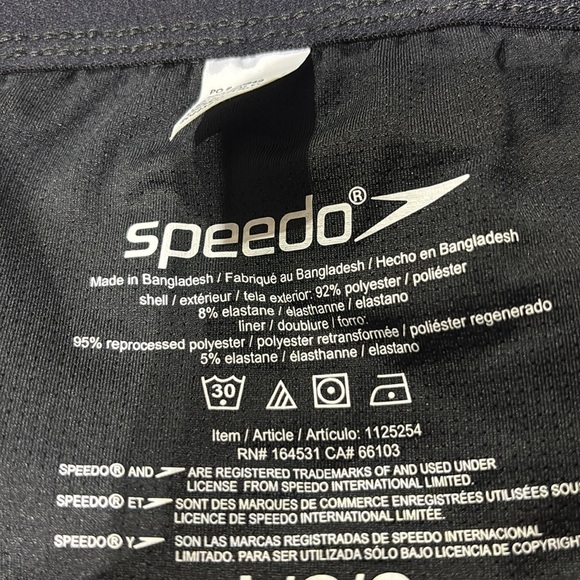 Speedo Tech Volley UPF 50+ lined,water repel,stretch, 2 hip,1 zipper back pocket - Picture 8 of 12